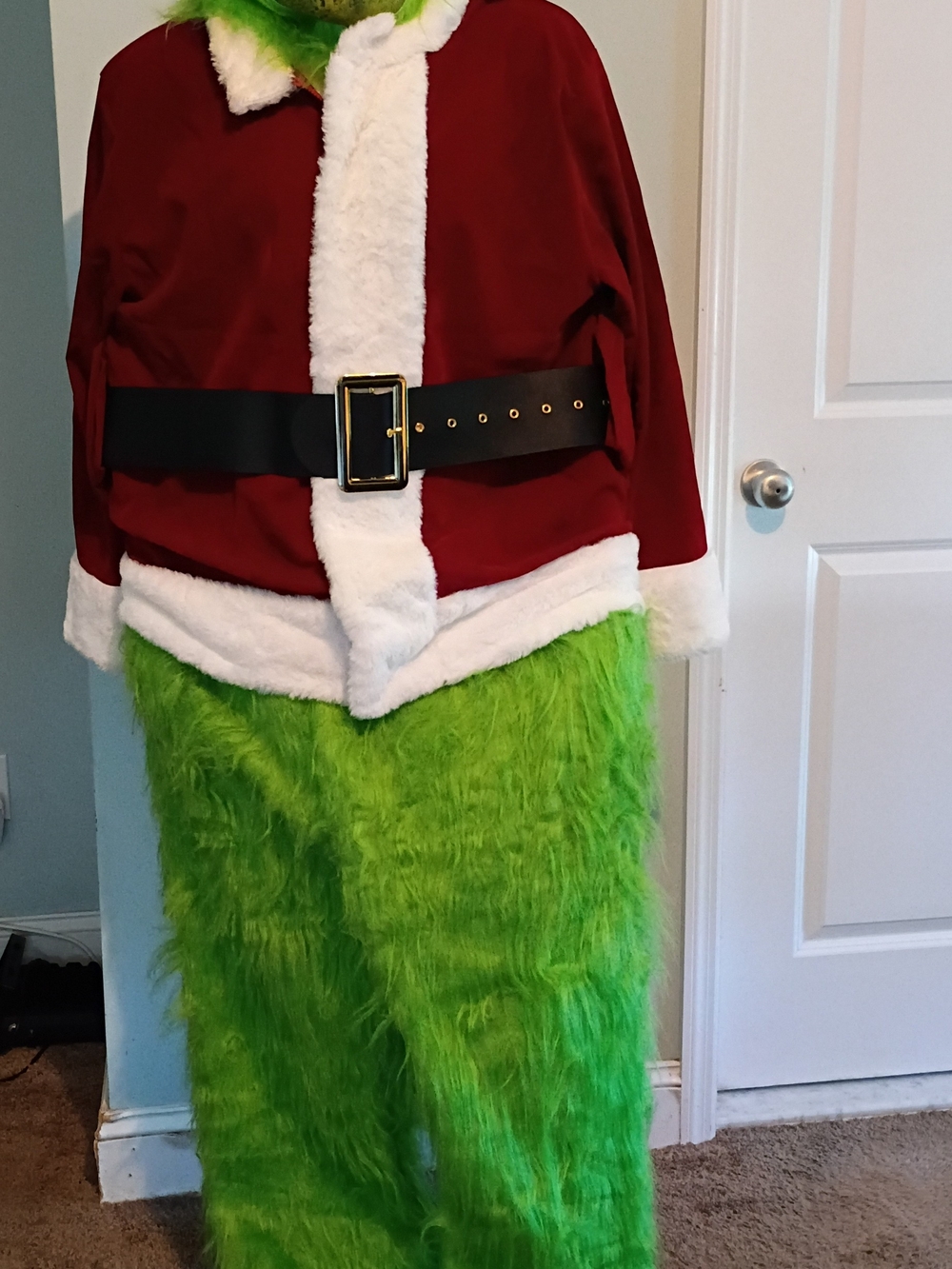 Kids Grinch-Inspired Holiday Costume - Green & Red Plush Set